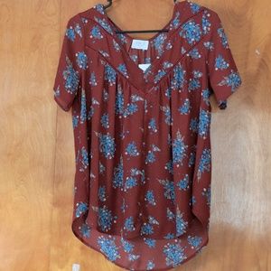 NWT Sienna Sky Floral Blouse SIZE M
